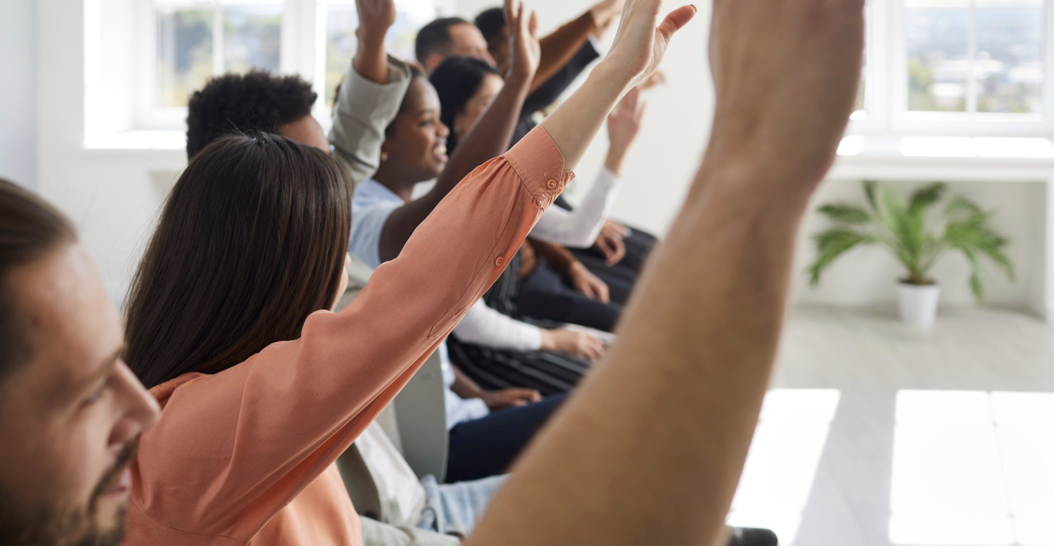 persone in una classe tradizionale